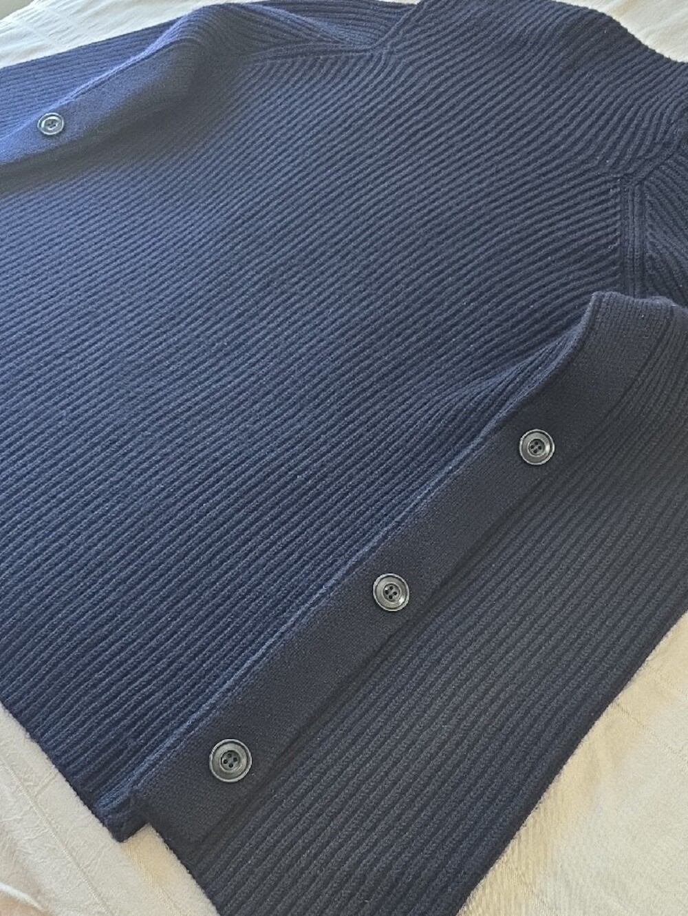 Vince Navy Button Sleeve Wool Cashmere Funnel Neck Sweater Size Large - Picture 12 of 13